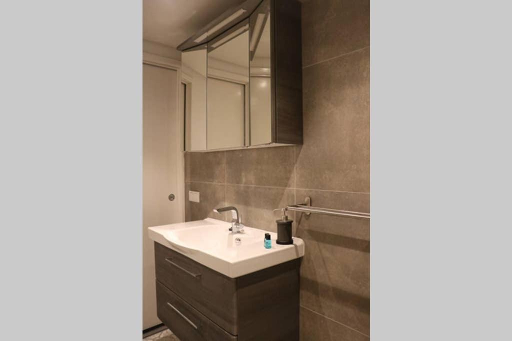 Ruim Appartement In Prachtige Fiets-Wandelomgeving Abcoude Bagian luar foto